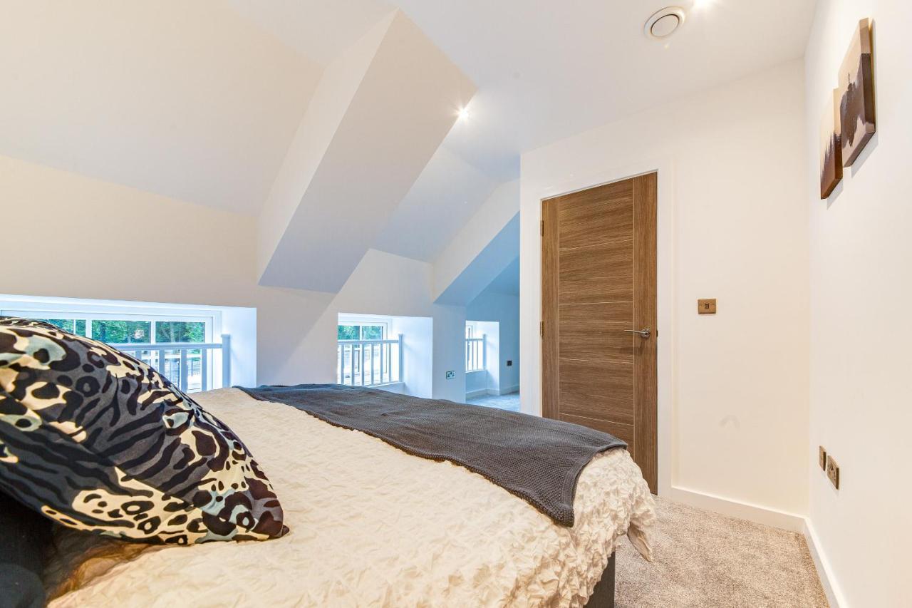 Apartamento Stylish & Contemporary 2-Bed Townhouse - Parking - Wi-Fi - Netflix Worksop Exterior foto