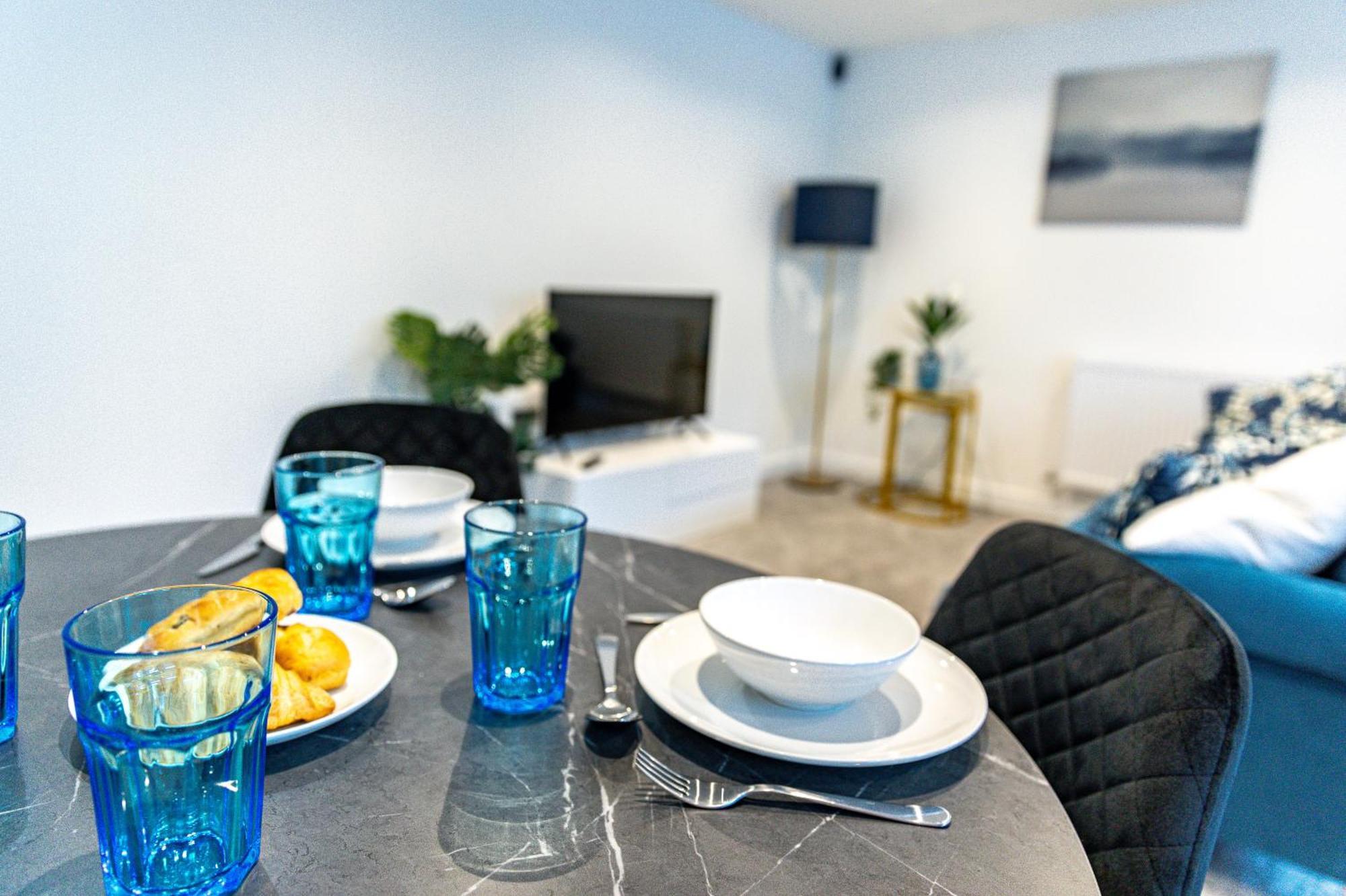 Apartamento Stylish & Contemporary 2-Bed Townhouse - Parking - Wi-Fi - Netflix Worksop Exterior foto