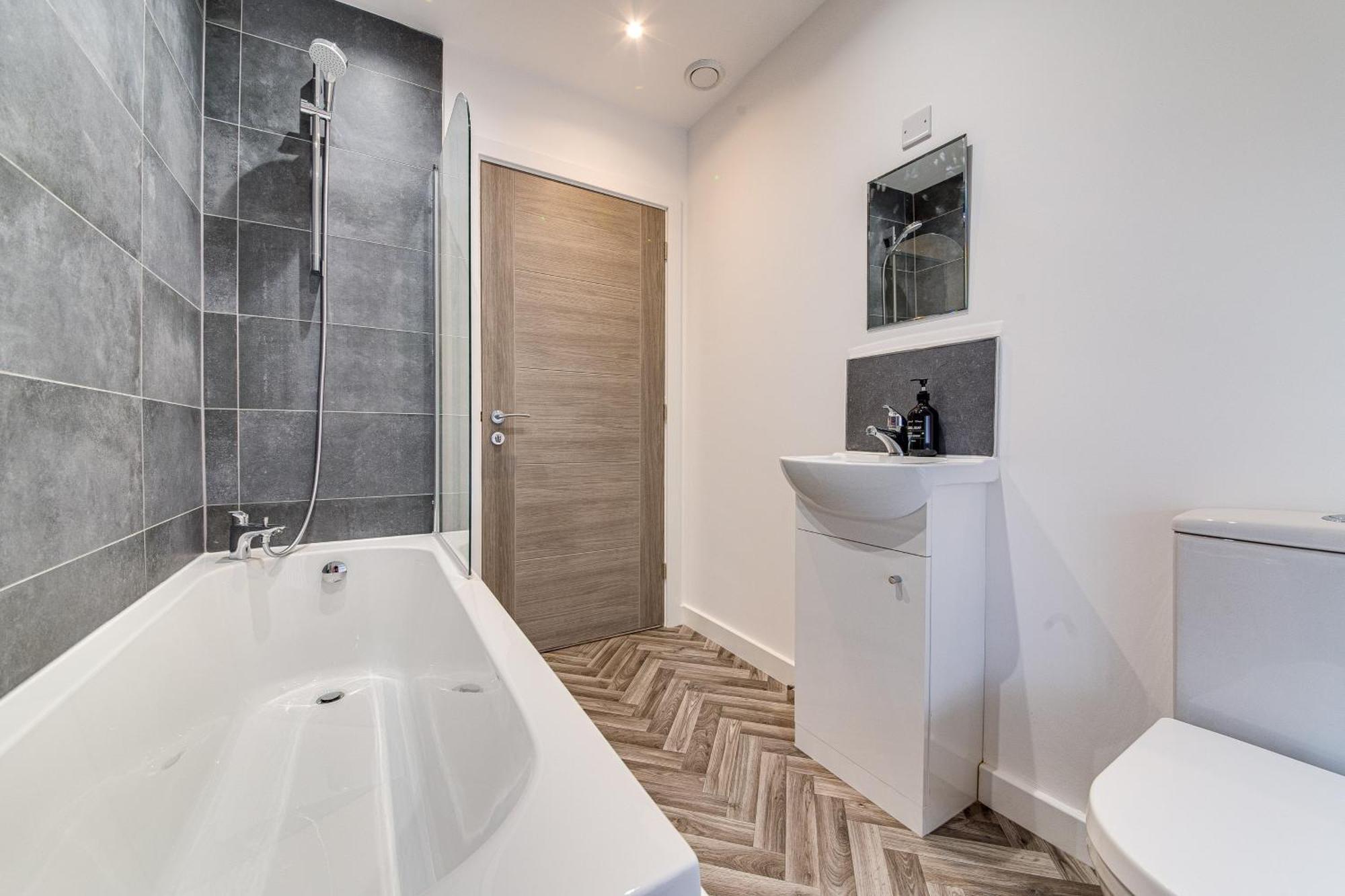 Apartamento Stylish & Contemporary 2-Bed Townhouse - Parking - Wi-Fi - Netflix Worksop Habitación foto